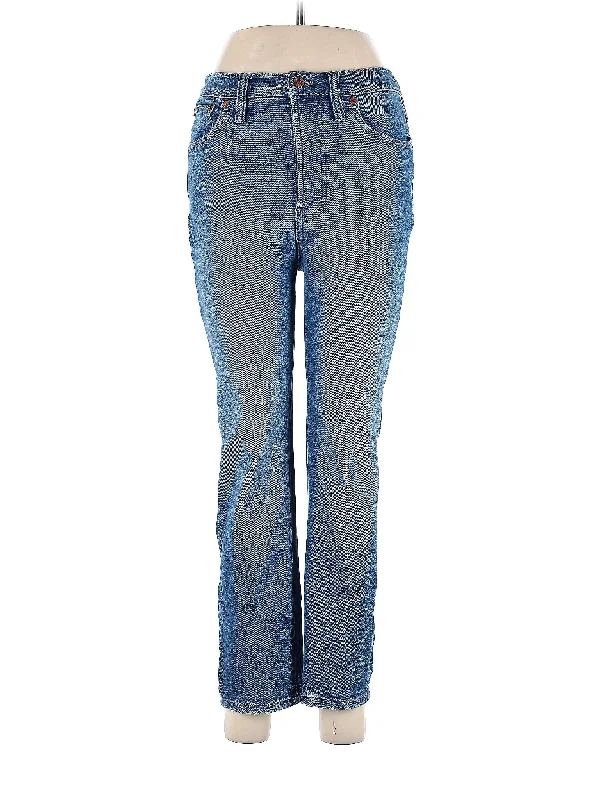 High-Rise Bootleg Jeans in Medium WashAct Fast – Limited Time Savings!