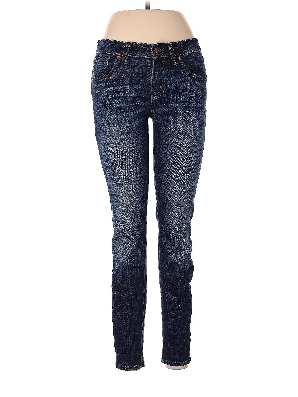 High-Rise Skinny Jeans in Dark WashFlash Sale – Act Fast!