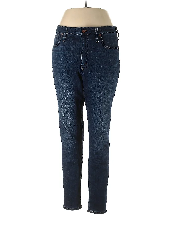 High-Rise Skinny Jeans in Dark WashNew Discounts Just Dropped!