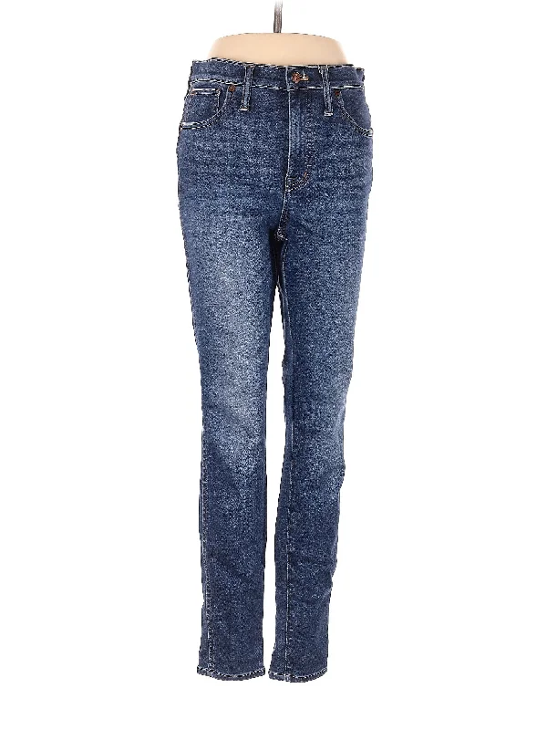 High-Rise Straight-leg Jeans in Medium WashYour Shopping Spree Starts Here!