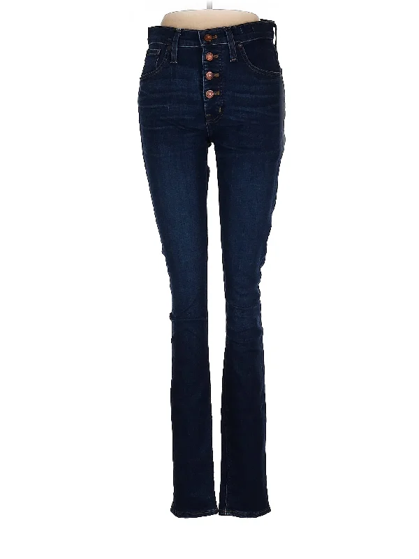 Low-Rise Bootleg Jeans in Dark WashLimited Stock Available!