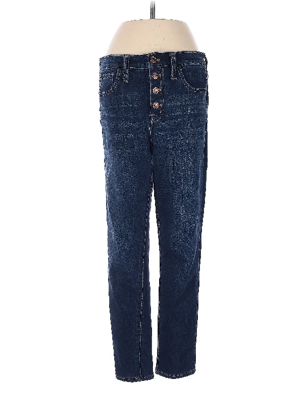 Low-Rise Straight-leg Jeans in Dark WashGrab Yours Before It’s Too Late!