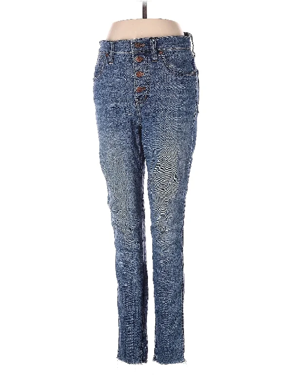 Low-Rise Straight-leg Jeans in Medium WashGet It Before It’s Gone!