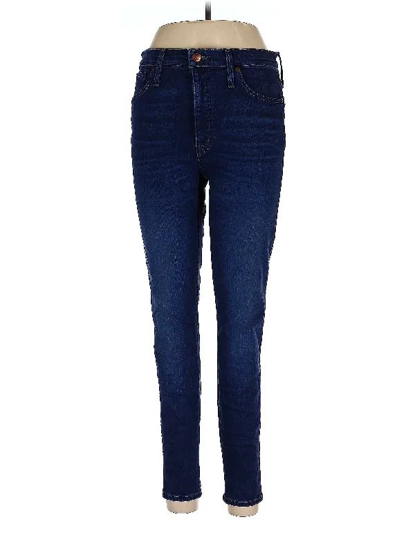 Mid-Rise Skinny Jeans in Dark WashSave Like Never Before!