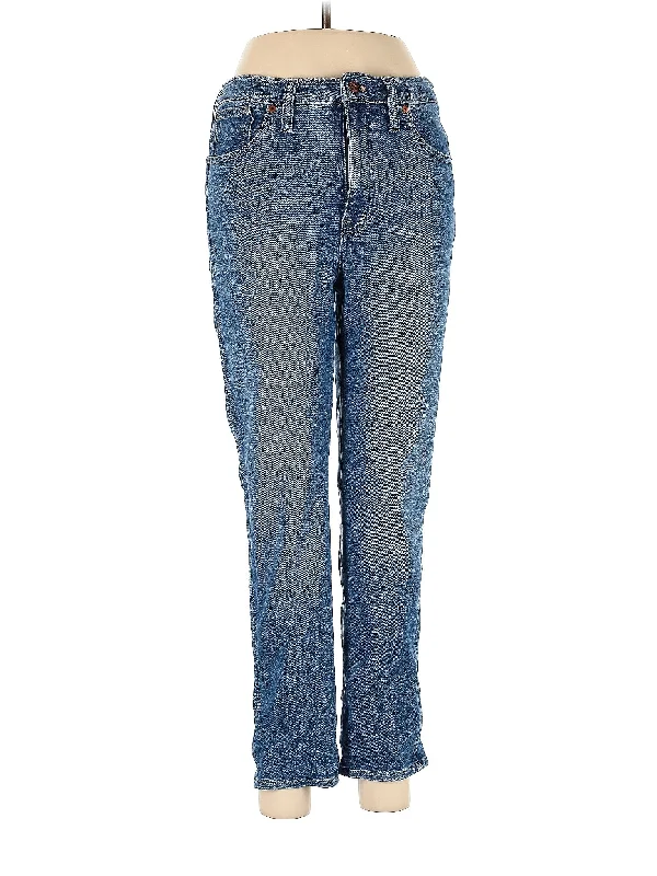 Mid-Rise Straight-leg Jeans in Medium WashAct Fast – Limited Time Savings!