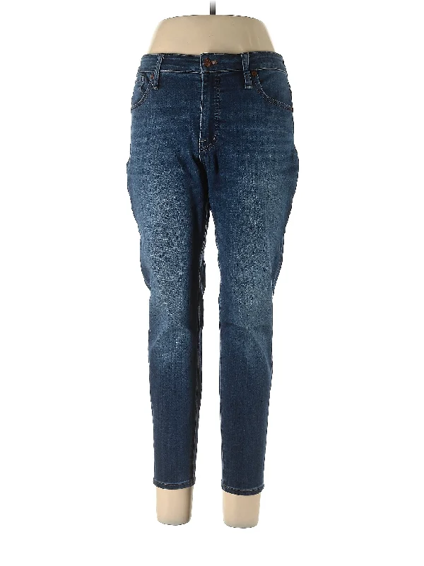 Straight-leg Jeans in Dark WashSteals and Deals Await!