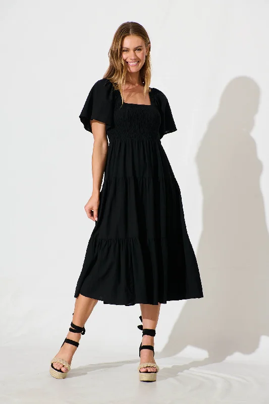 Akino Midi Dress in BlackBigger Savings, Better Shopping!