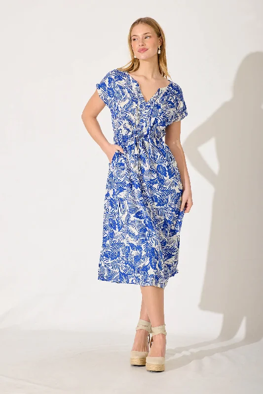 Doria Midi Dress In Blue PrintShop Today, Save Tomorrow!