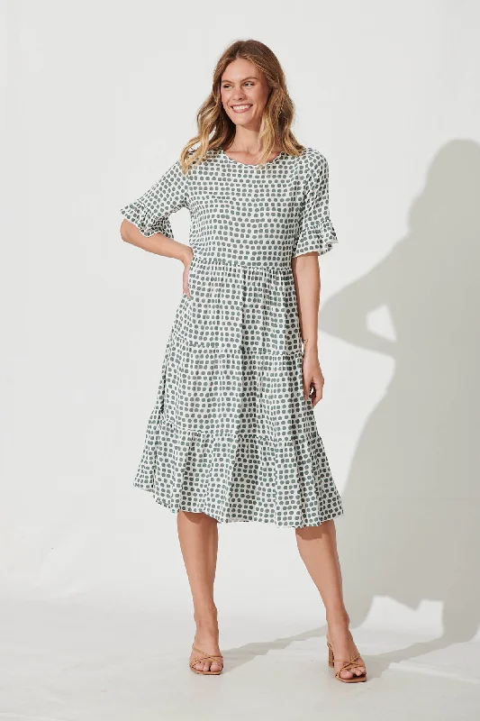 Element Midi Smock Dress In White With Green SpotShop Now and Save!