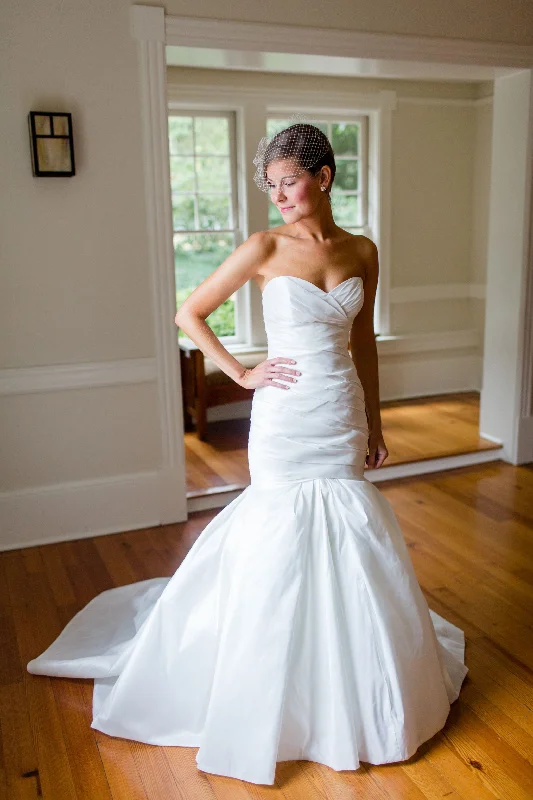 Enzoani FormosaGreat Deals, Just for You!