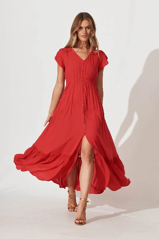 Front Runner Maxi Dress In RedGet It Before It’s Gone!