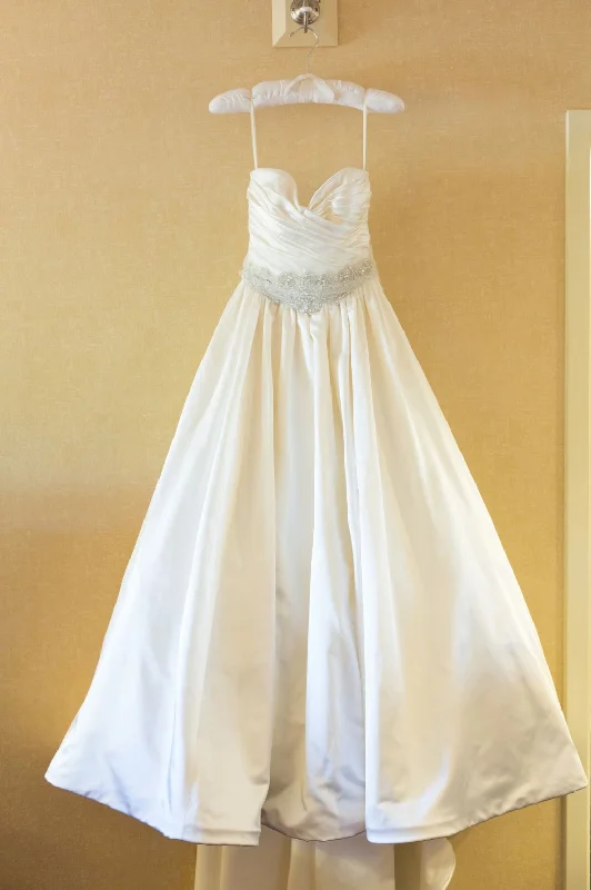 Lazaro 3111Save More with Every Purchase!