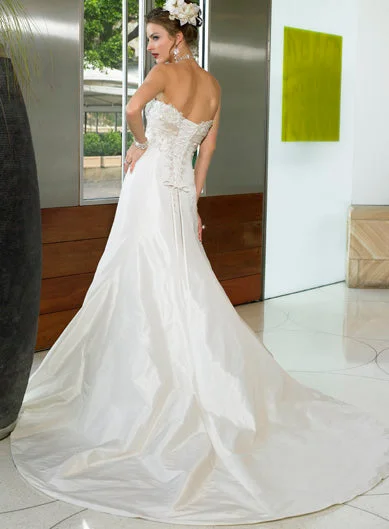 Maggie Sottero Maggie Sottero Tabrett Size 6Enjoy Huge Discounts Now!