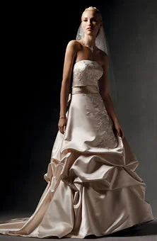 Oleg Cassini Oleg Cassini CT203 Champagne Size 12Your Dream Deal is Here!