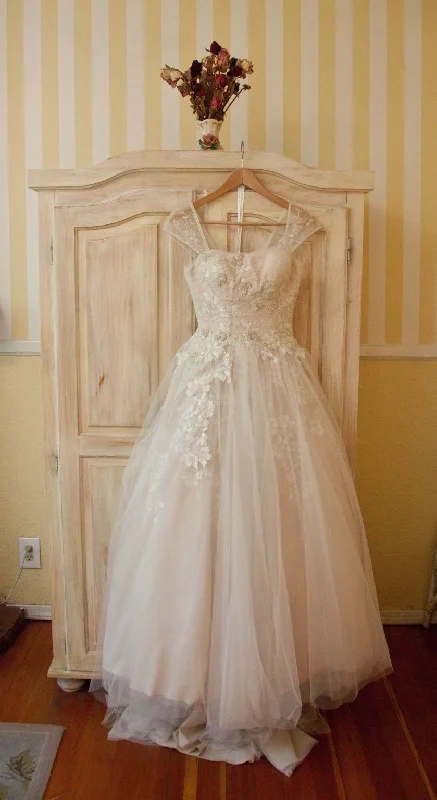 Oleg Cassini Tulle Ballgown with Champagne Lining and Beading/CGet More, Spend Less – Shop Now!