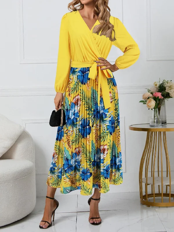 Chic vibrant pleated dressPrice Drops You’ll Love!