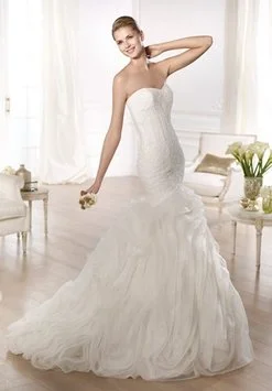 Pronovias OntinaMust-Have Deals Inside!