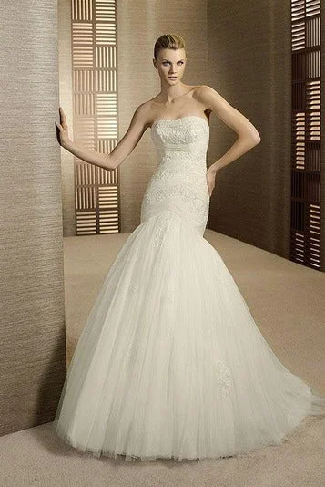Pronovias TurnerSave More with Every Purchase!