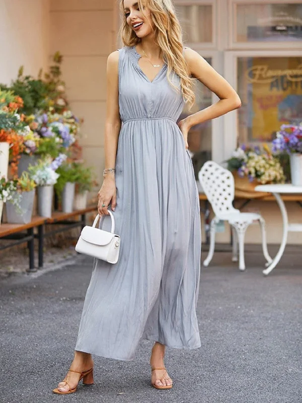 Ruched midi dress with notched neckUnbeatable Prices!