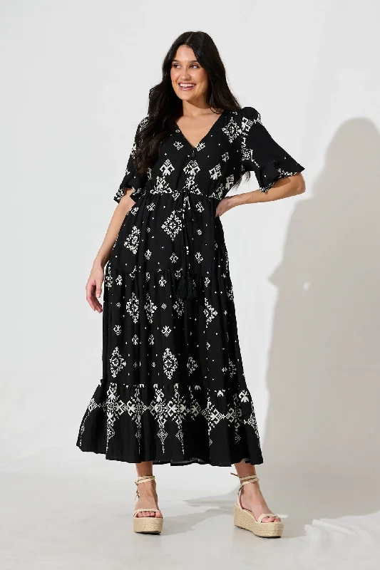 Valya Maxi Dress In Black with Cream Print BlendEverything Must Go!