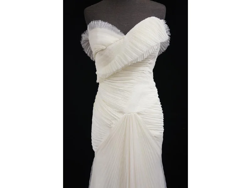 Vera Wang Hayden (New)Get Ready to Save!