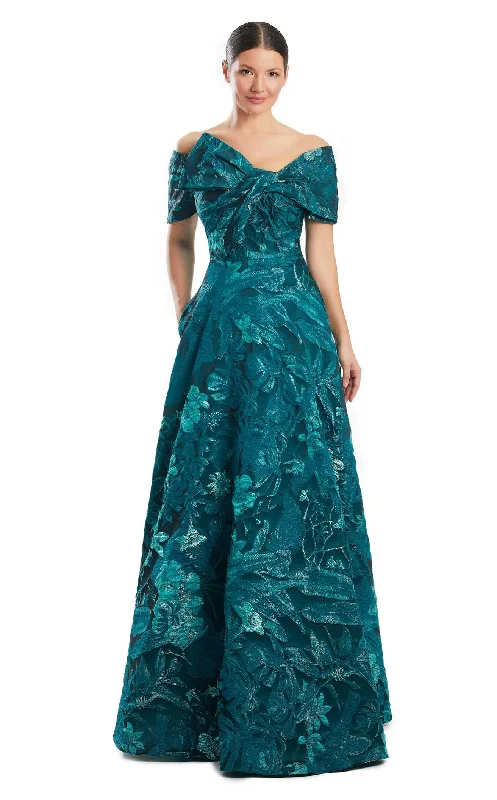 Alexander by Daymor 1960S24 DressGrab Yours Before It’s Too Late!