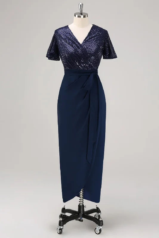 Navy Mermaid Short Sleeves V-neck Mother of Bride DressOnly a Few Left – Order Now! Navy Mermaid Short Sleeves V-neck Mother of Bride DressOnly a Few Left – Order Now!