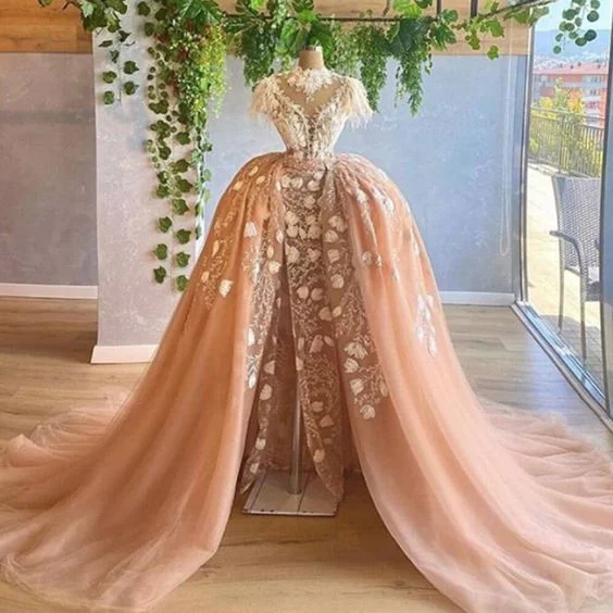 Prom Dresses Champagne High Neck Hand Made Flowers Lace Applique Flowers Long Evening Gowns cg22190Your Discount is Waiting! Prom Dresses Champagne High Neck Hand Made Flowers Lace Applique Flowers Long Evening Gowns cg22190Your Discount is Waiting!