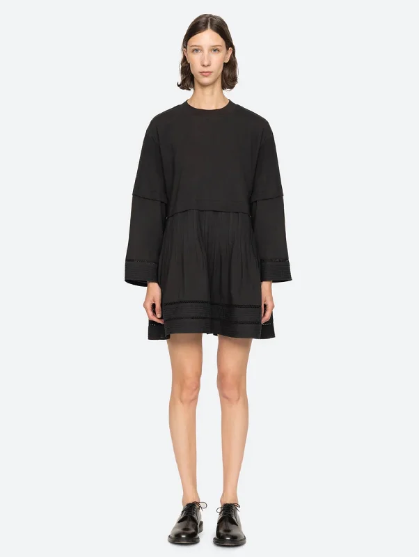 Renata Tunic Mini Dress in BlackMust-Have Deals Inside!