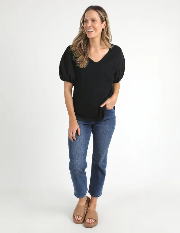 Elm Joy S/S Tee BlackBest Deals Just for You!