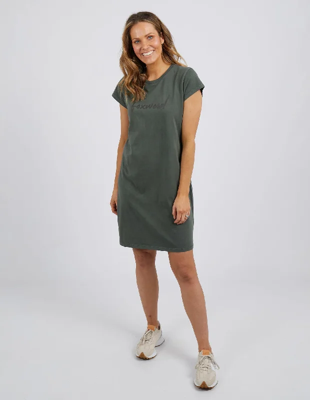 Foxwood Signature Tee Dress KhakiSave More When You Shop More!