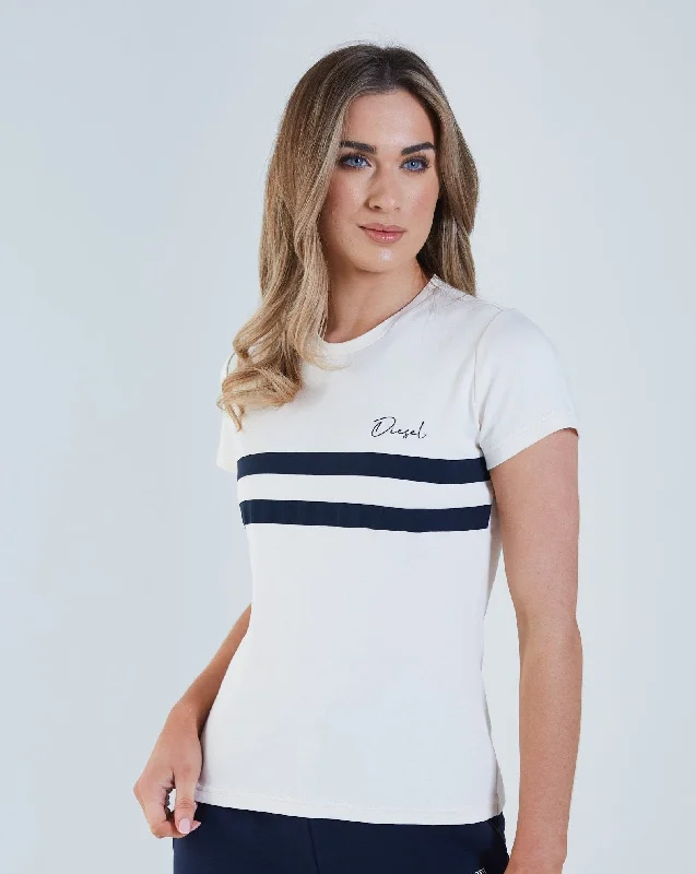 Luisa T-Shirt White StoneDon’t Wait – Shop Today!